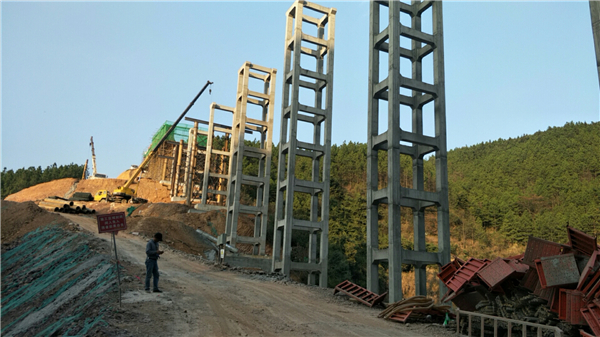 湖南拓天路橋工程機(jī)械有限公司,湖南路橋設(shè)施設(shè)計,湖南路橋設(shè)施銷售,路橋建設(shè)