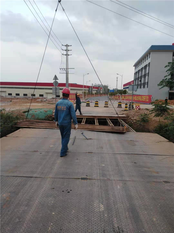 湖南拓天路橋工程機械有限公司,湖南路橋設施設計,湖南路橋設施銷售,路橋建設